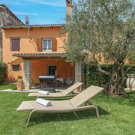 Casa vacanze Nonina Hiza In - Haus Fuer 4 Personen