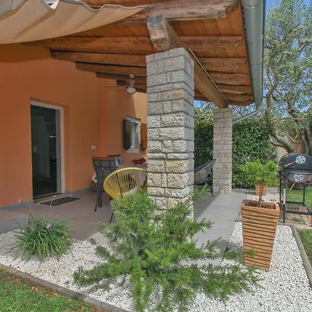 Nonina Hiza In - Haus Fuer 4 Personen Dom wakacyjny Poreč