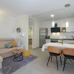Nonina Hiza In - Haus Fuer 4 Personen Holiday home