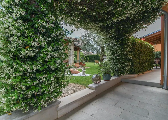 Nonina Hiza In - Haus Fuer 4 Personen Prázdninový dům